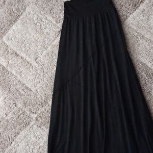Long black skirt